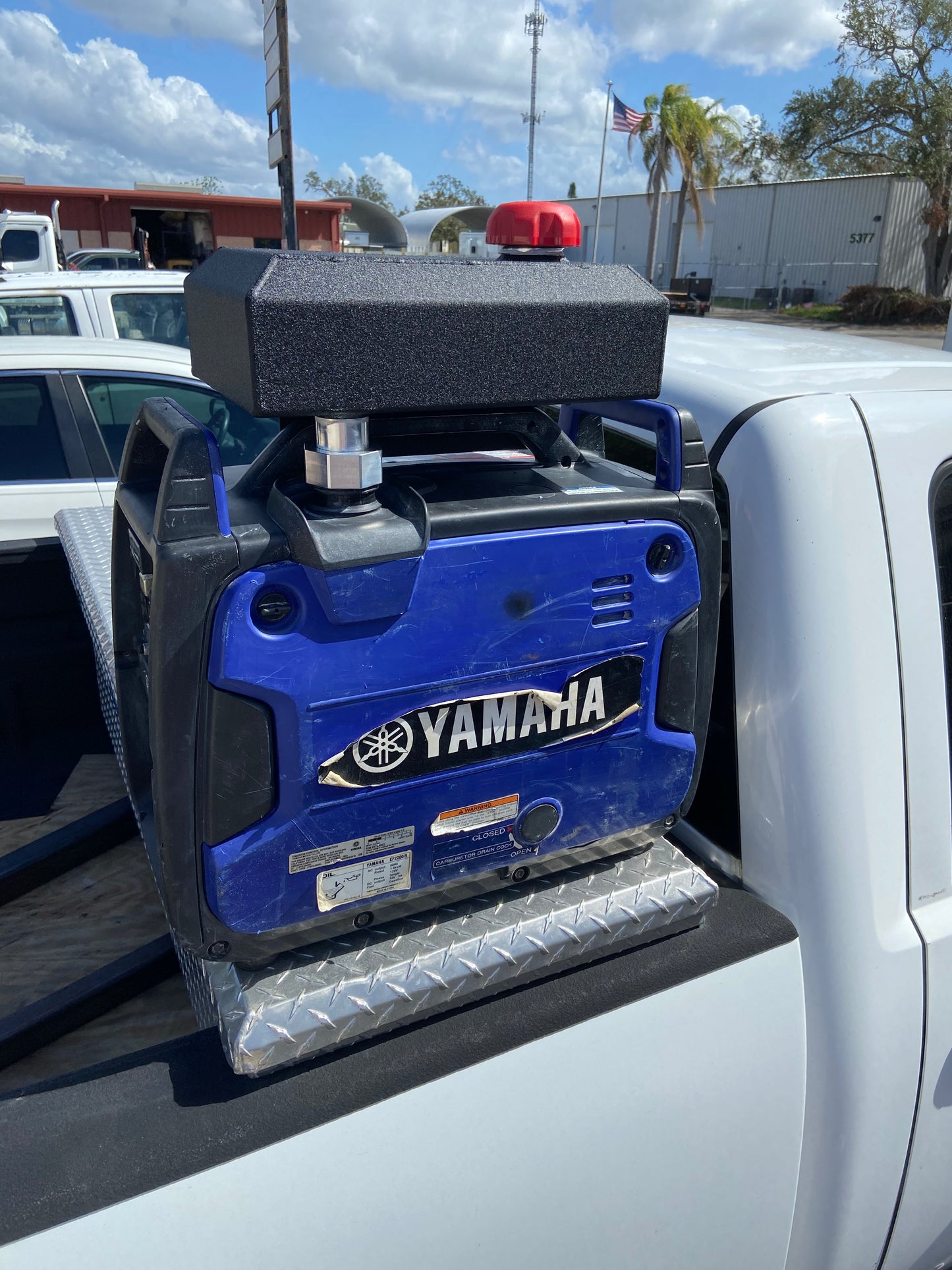 Generator gas tank - Yamaha EF2200is